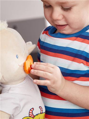 Haba Knuffelpop Kruimel met magnetische fopspeen beige